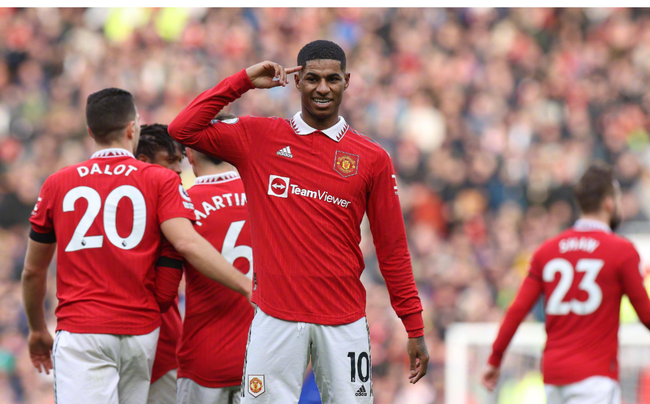 注球場上的 注球場上的