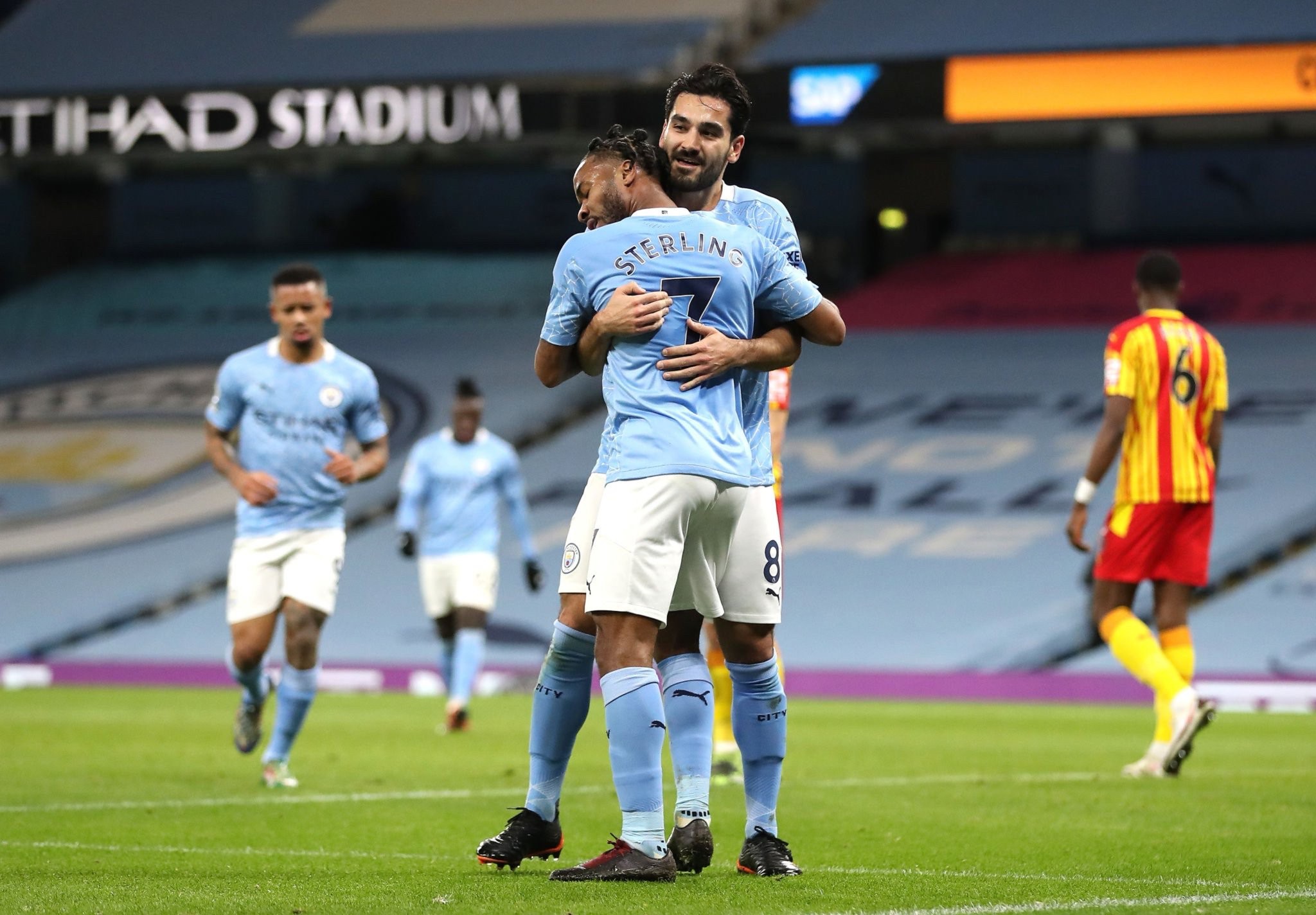 员的人数来 员的人数来